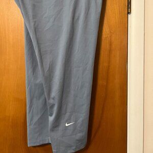 NWT Nike Performance Dri-Fit Capris Plus Size 3x